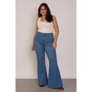 Calça Flare Jeans Médio Feminina Plus Size 